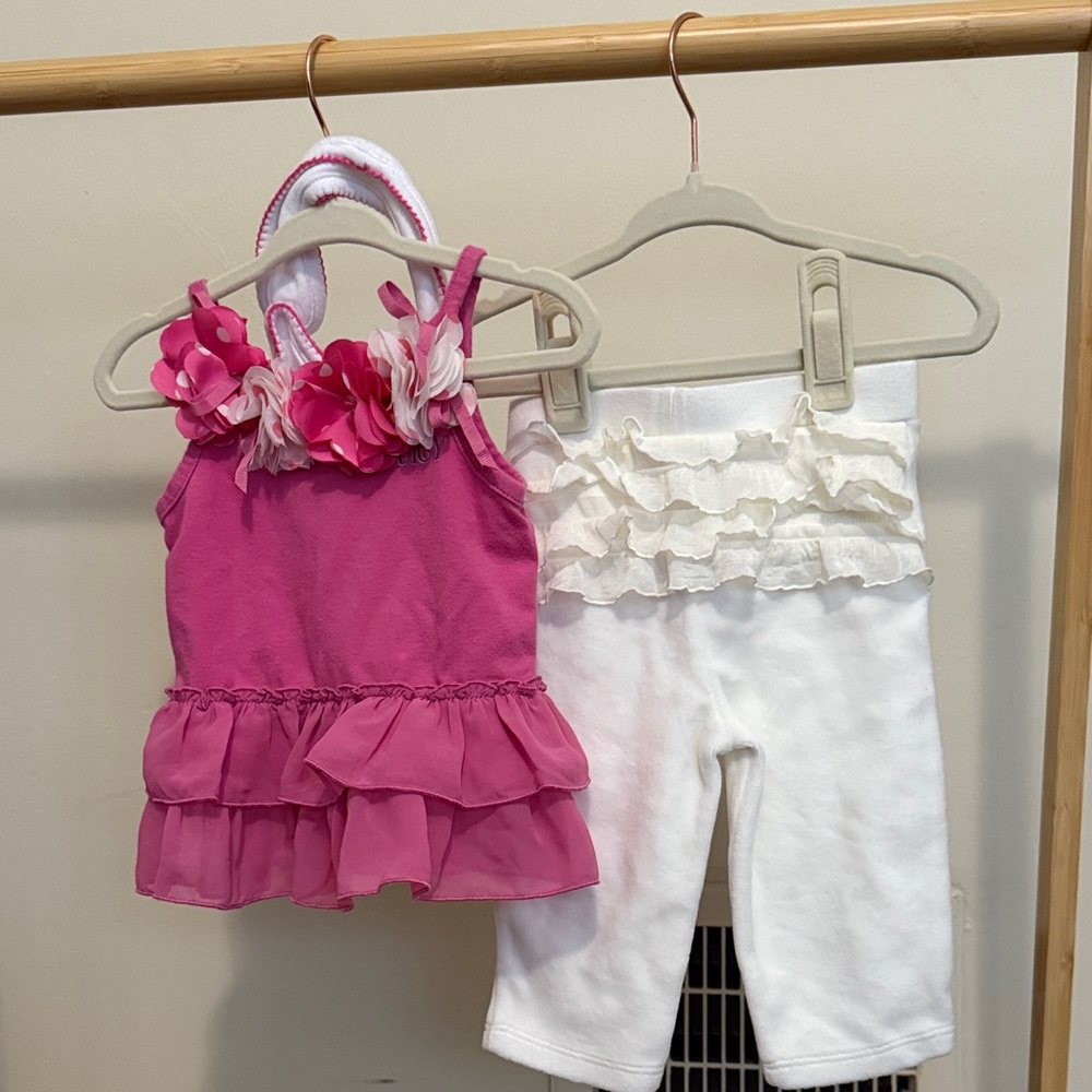 Juicy Couture Pink Ruffle Top, White Leggings & Bib Set